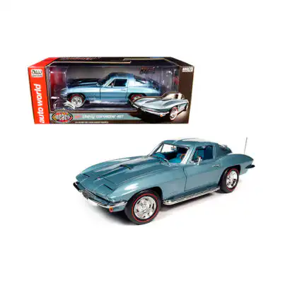 Chevy Corvette 427 1967 MCACN Auto World Escala 1/18
