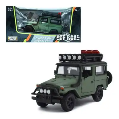 Toyota FJ40 Land Cruiser Off Road Verde Motor Max 1/24