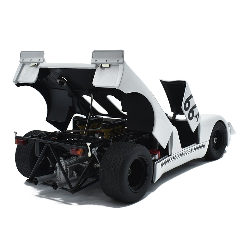 Porsche 908/02 Holtville 1970 Steve McQueen Racing Auto Art 1:18