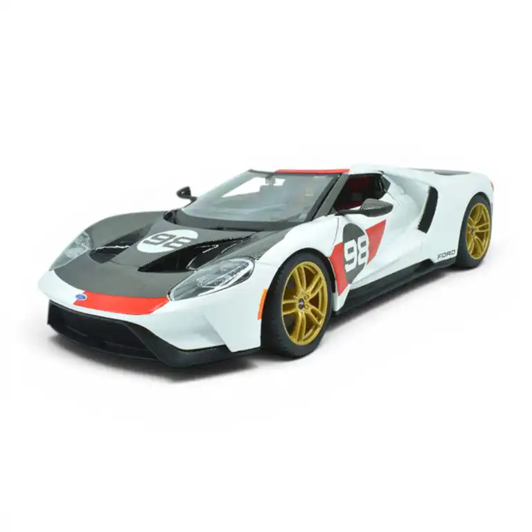 Ford GT 2021 Heritage Edition Maisto Escala 1/18 Blanco