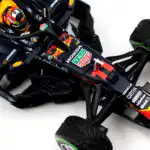 Sergio Checo Pérez RB16B Imola 2021 F1 Minichamps Escala 1/43 - Imagen 7