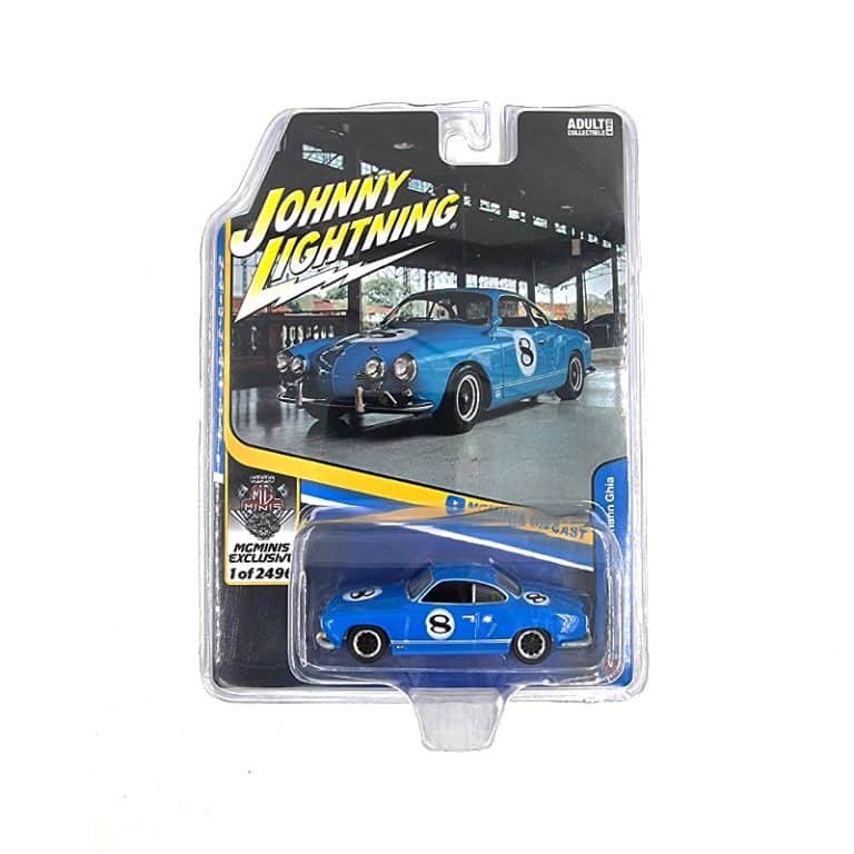 Volkswagen Karmann Ghia 1966 Johnny Lightning Escala 1/64