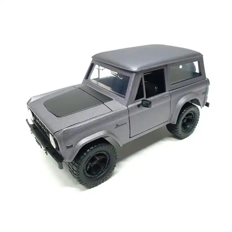 Ford Bronco 1973 Carbon Just Trucks Jada 1/24 Sin Caja