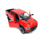 RAM 1500 Cab Rebel 2019 Rojo Escala 1/24 Motor Max - Imagen 2
