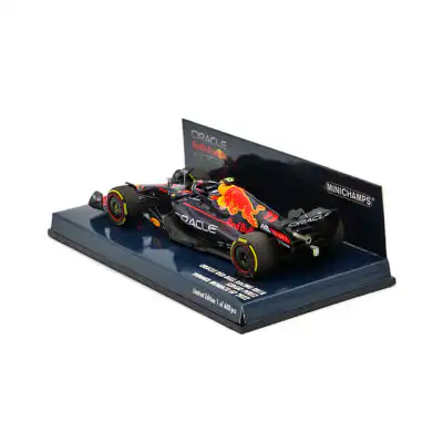 sergio-perez-oracle-red-bull-racing-rb18-formula-1-winner-monaco-gp-2022-limited-edition-1-43-02