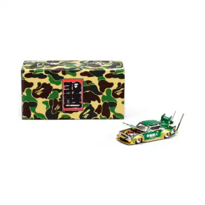 Nissan Skyline C210 BAPE Bosozoku Style 1/64 Pop Race x Bathing Ape