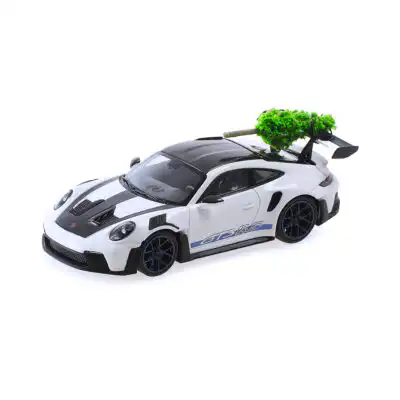 410062105Porsche5