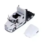Tráiler Kenworth T680 Tracto Diecast Masters Escala 1/50 WH - Imagen 3