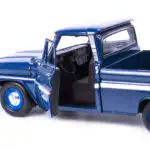 Chevy C10 Fleetside Pick Up 1966 Azul Motor Max Escala 1/24 - Imagen 8