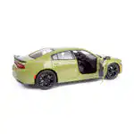 Dodge Charger SXT 2023 Timeless Legends Verde Motor Max 1/24 - Imagen 6