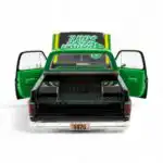 GMC Sierra Grande Quaker State 1976 M2 Machines Escala 1/24 - Imagen 8