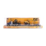 CAT CT660 Lowboy Tráiler y Excavadora CAT 315C L Diecast Masters Escala 1/87 - Imagen 5